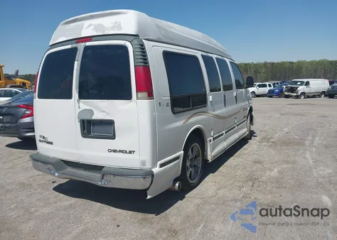 2000 Chevrolet Express Upfitter Pk. from USA, damaged, VIN 1GBFG15R9Y1183783